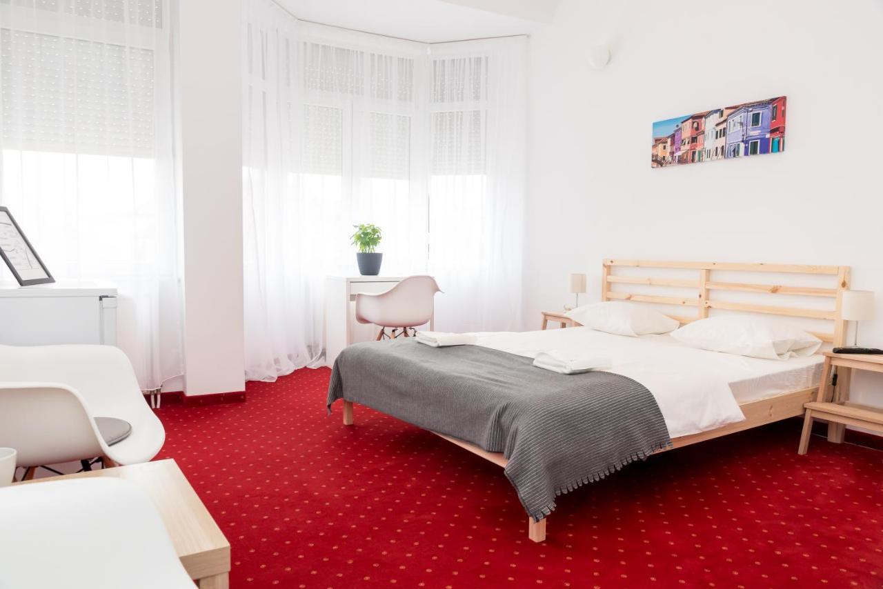 Bao Apartament & Rooms 오라데아 외부 사진